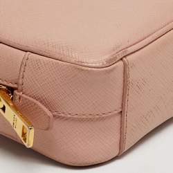 Pre Owned حقيبة كروس بودي صغيرة برادا جلد سافيانو وردية