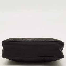مملوكة مسبقًا Prada Re-Edition 2000 Black Nylon Shoulder Bag