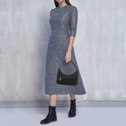 مملوكة مسبقًا Prada Re-Edition 2000 Black Nylon Shoulder Bag