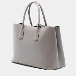 Pre Owned حقيبة ساتشل برادا دابل كويير سافيانيو كبيرة رصاصي