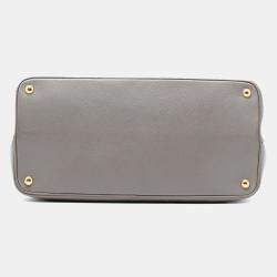 Pre Owned حقيبة ساتشل برادا دابل كويير سافيانيو كبيرة رصاصي