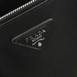 Pre Owned حقيبة يد برادا توتس جلد أسود غاليريا بسحاب مزدوج مرصعة طريقة حمل مزدوجة