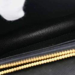 مملوكة مسبقًا حقيبة كتف برادا جلد أسود بسلسلة