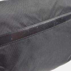 مملوكة مسبقًا Prada Black Nylon Crossbody Bag