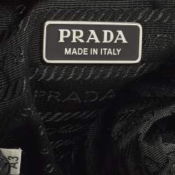 مملوكة مسبقًا Prada Re-Edition 2000 Off White/Black Terrycloth Fabric Shoulder Bag