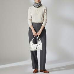 مملوكة مسبقًا Prada Re-Edition 2000 Off White/Black Terrycloth Fabric Shoulder Bag