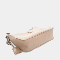 Pre Owned حقيبة برادا إصدار جديد نايلون بيج 2005