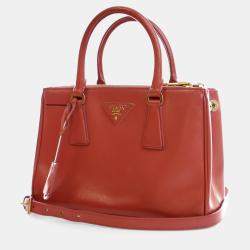 Pre Owned Prada Small Saffiano Vernice Galleria Tote