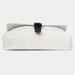 مملوكة مسبقًا Prada White Re-Nylon/Saffiano Leather Smartphone Crossbody Bag