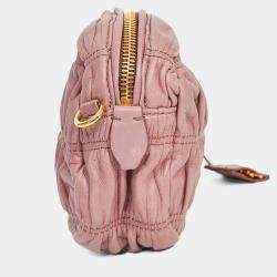 مملوكة مسبقًا Prada Mauve Nappa Gaufre Leather Crossbody Bag