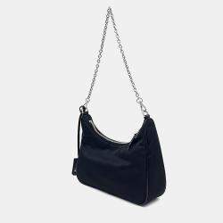 مملوكة مسبقًا حقيبة هوبو برادا نايلون تيسوتو بالسلسلة أسود