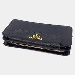 مملوكة مسبقًا Prada Black Leather Saffiano Metal Crossbody Bag