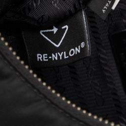 Pre Owned Prada Black Re Nylon Re Edition 2005 Shoulder Bag