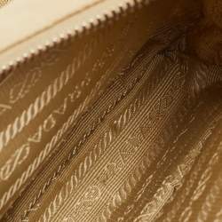 مملوكة مسبقًا Prada Re-Edition 2005 Desert Beige Tessuto Nylon Shoulder Bag