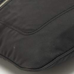 Pre Owned حقيبة ماسنجر برادا نايلون سوداء مسطحة