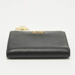 Pre Owned محفظة ثنائية الطي برادا جلد سافيانو سوداء