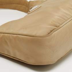 Pre Owned حقيبة باغيت برادا نايلون مُعاد التدوير وردية ميني ري-إديشن 2000