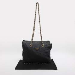 مملوكة مسبقًا Prada Dark Grey Quilted Nylon Shoulder Bag