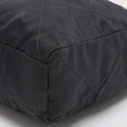 مملوكة مسبقًا Prada Dark Grey Quilted Nylon Shoulder Bag