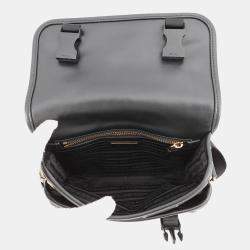 Pre Owned حقيبة كتف برادا تطريز رمز قماش جلد بيج/أسود