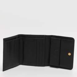 مملوكة مسبقًا Prada Black Saffiano Metal Leather Bifold Wallet