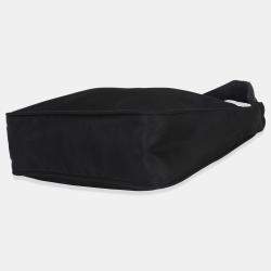 Pre Owned حقيبة برادا صغيرة سوداء شبه نايلون موديل 2000 إعادة الإصدار