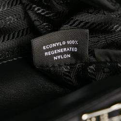 Pre Owned حقيبة كروس بودي برادا بجيب نايلون أسود وسباتزولاتو