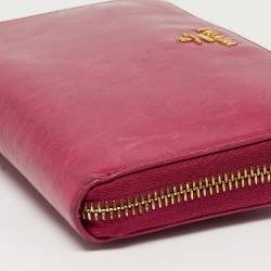 Pre Owned Prada Zip Pink Vitello Shine Leather Continental Wallet