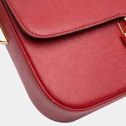 مملوكة مسبقًا Prada Red Saffiano Lux Embleme Satchel