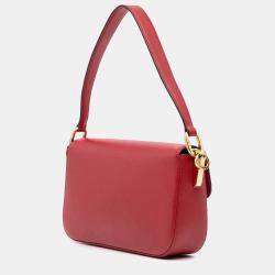 مملوكة مسبقًا Prada Red Saffiano Lux Embleme Satchel
