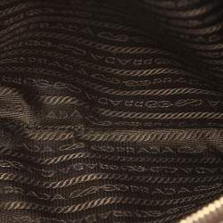 مملوكة مسبقًا حقيبة يد برادا "غاليريا" صغيرة سحاب مزدوج جلد سافيانو أسود