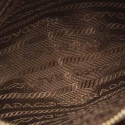 مملوكة مسبقًا حقيبة يد برادا "غاليريا" صغيرة سحاب مزدوج جلد سافيانو أسود