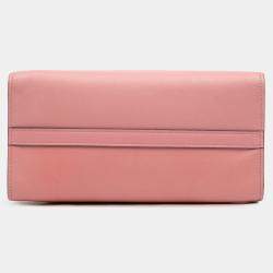 Pre Owned حقيبة برادا باراديجم مقلّمة جلد عجل سافيانوا باللون الوردي المدينة