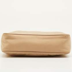 Pre Owned حقيبة كتف برادا نايلون بيج 2005 إعادة الإصدار