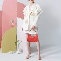 Pre Owned حقيبة كتف برادا ناعمة نايلون إعادة الإصدار 2000 حمراء