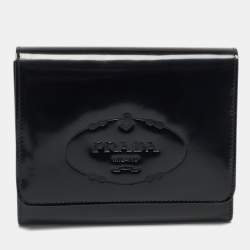 مملوكة مسبقًا Prada Black Spazzolato Leather Trifold Wallet