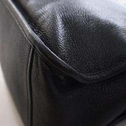 Pre Owned Prada Medium Vitello Daino Black Crossbody Bag