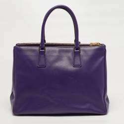 مملوكة مسبقًا حقيبة يد برادا سحاب مزدوج كبيرة جلد سافيانوا 