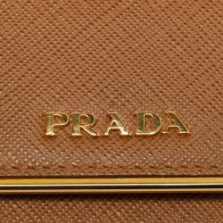 مملوكة مسبقًا Prada Brown Saffiano Leather Flap Card Holder