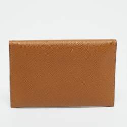 مملوكة مسبقًا Prada Brown Saffiano Leather Flap Card Holder