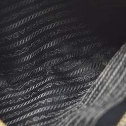 Pre Owned حقيبة يد توتس برادا باراديغم جلد سافيانو أسود/وردي