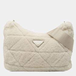 مملوكة مسبقًا Prada White Quilted Shearling Padded Crossbody