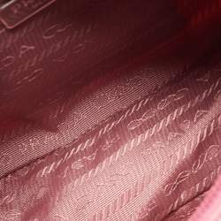 Pre Owned حقيبة كتف برادا إعادة إصدار 2000 نايلون وردي