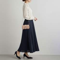 Pre Owned Prada Sidonie Beige Leather Flap Chain Crossbody Bag