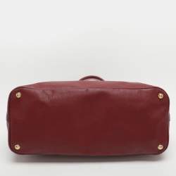 مملوكة مسبقًا Prada Galleria Executive Burgundy Saffiano Leather Double Zip Tote