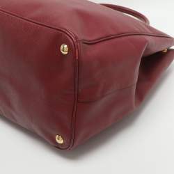 مملوكة مسبقًا Prada Galleria Executive Burgundy Saffiano Leather Double Zip Tote