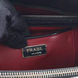 Pre Owned حقيبة برادا كبيرة سوداء جلد لامع جاليريا بسحاب مزدوج