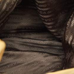 مملوكة مسبقًا حقيبة تسوق برادا شوبير نسيج أصفر نايليون