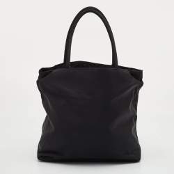 مملوكة مسبقًا حقيبة يد برادا توت نسيج نايلون سوداء سيتي