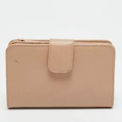 مملوكة مسبقًا محفظة برادا جلد بيج سفينو فرنسية بغطاء